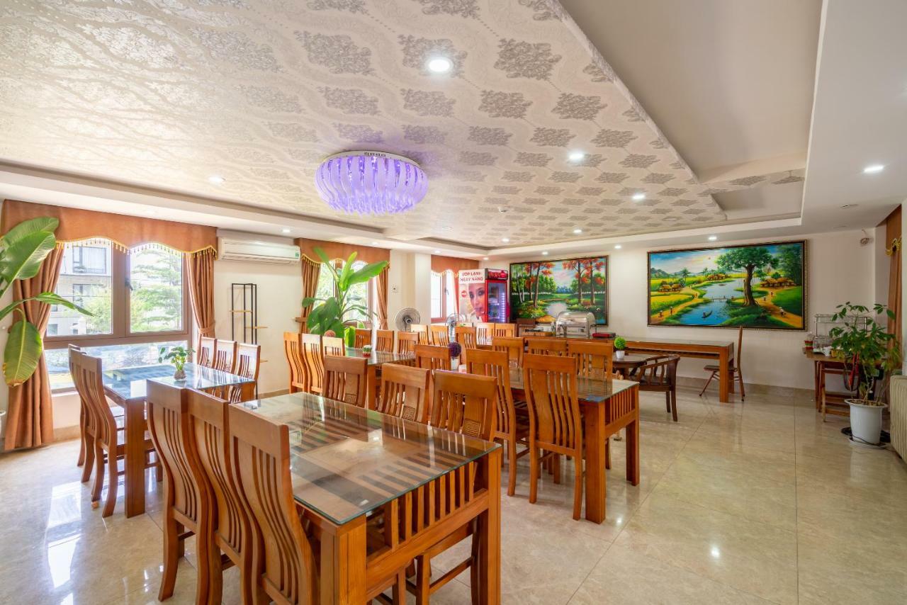 Oyo 236 Hoa Mai Boutique Hotel Da Nang Buitenkant foto