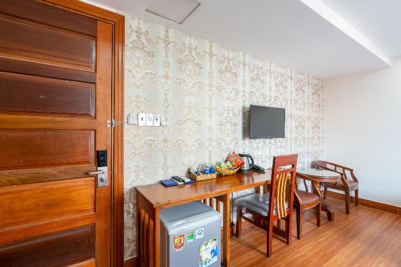 Oyo 236 Hoa Mai Boutique Hotel Da Nang Buitenkant foto